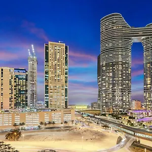First Class 1br With Skyline View Dubai